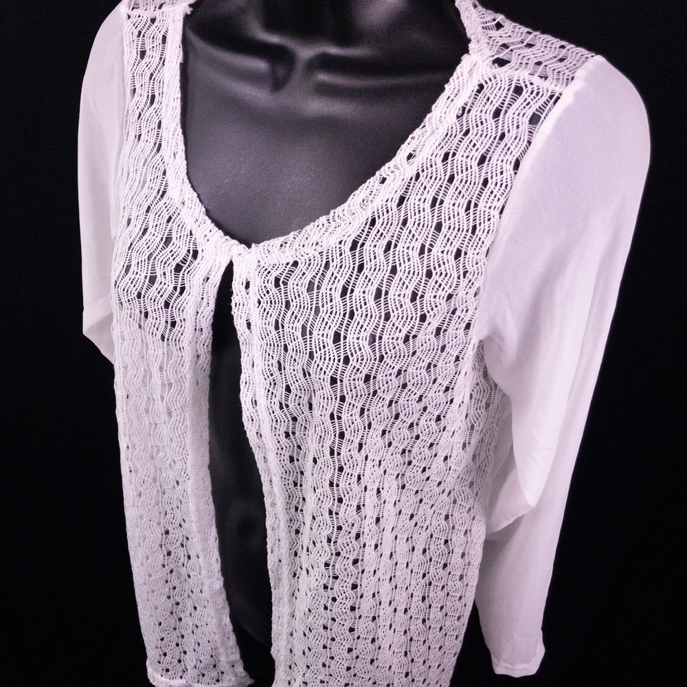 Lace front med. Length elegant sheer cardigan